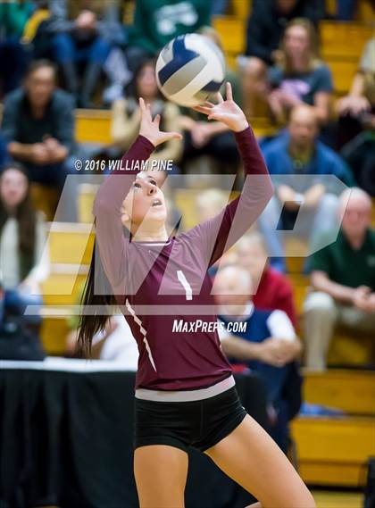 Thumbnail 1 in Kingston vs. Minisink Valley (Section 9 Class AA Final) photogallery.