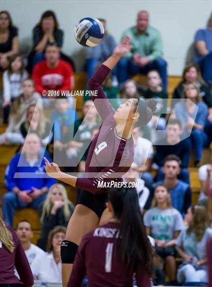 Thumbnail 1 in Kingston vs. Minisink Valley (Section 9 Class AA Final) photogallery.