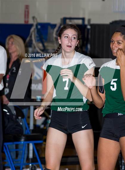 Thumbnail 3 in Kingston vs. Minisink Valley (Section 9 Class AA Final) photogallery.