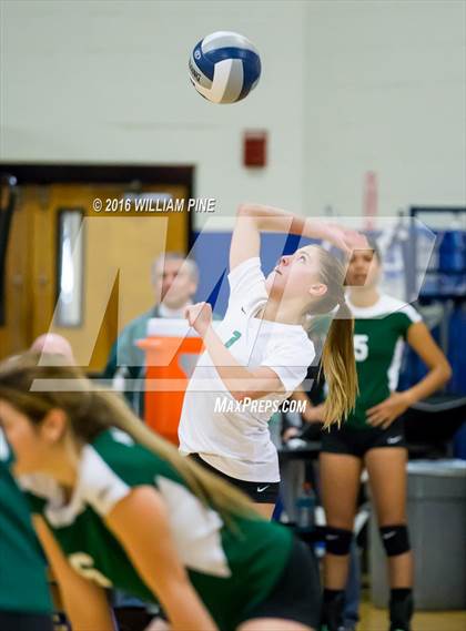 Thumbnail 3 in Kingston vs. Minisink Valley (Section 9 Class AA Final) photogallery.
