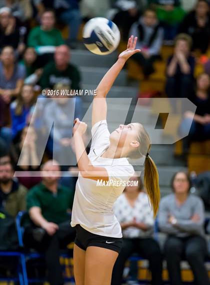 Thumbnail 1 in Kingston vs. Minisink Valley (Section 9 Class AA Final) photogallery.