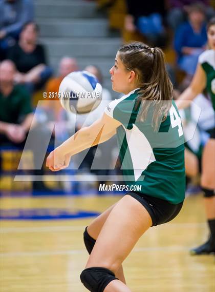 Thumbnail 3 in Kingston vs. Minisink Valley (Section 9 Class AA Final) photogallery.