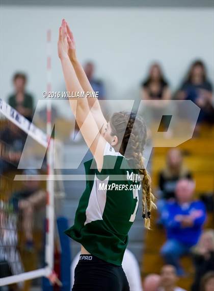 Thumbnail 2 in Kingston vs. Minisink Valley (Section 9 Class AA Final) photogallery.
