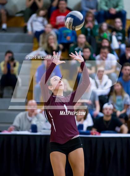 Thumbnail 3 in Kingston vs. Minisink Valley (Section 9 Class AA Final) photogallery.