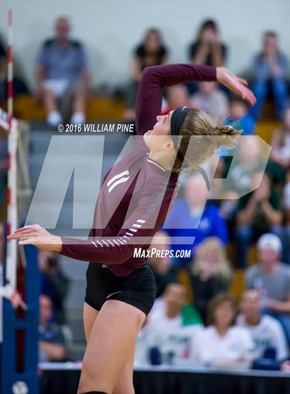 Thumbnail 1 in Kingston vs. Minisink Valley (Section 9 Class AA Final) photogallery.