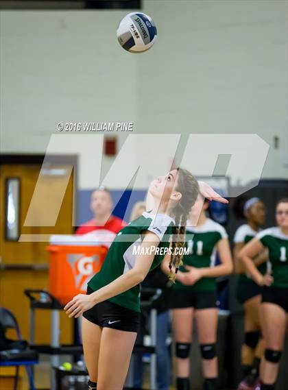 Thumbnail 1 in Kingston vs. Minisink Valley (Section 9 Class AA Final) photogallery.