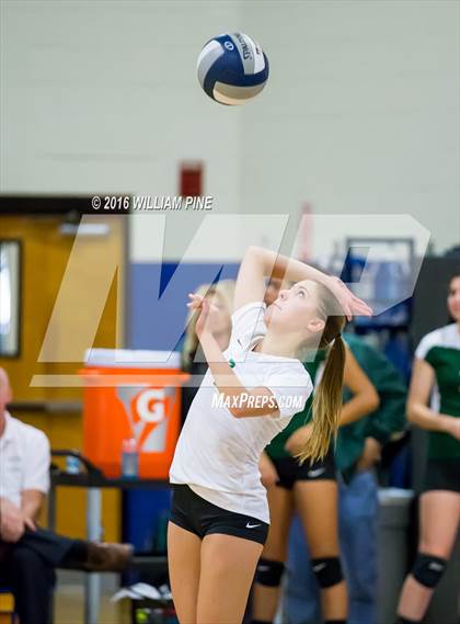 Thumbnail 2 in Kingston vs. Minisink Valley (Section 9 Class AA Final) photogallery.