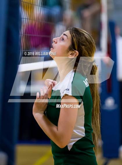 Thumbnail 2 in Kingston vs. Minisink Valley (Section 9 Class AA Final) photogallery.