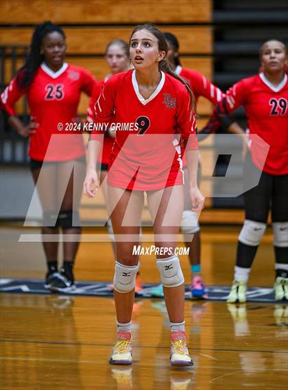Thumbnail 1 in Druid Hills @ Pace Academy photogallery.