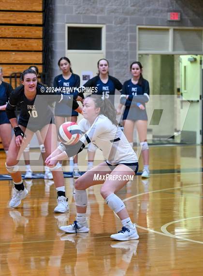 Thumbnail 3 in Druid Hills @ Pace Academy photogallery.