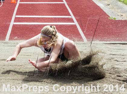 Thumbnail 1 in Bellevue Invitational (Girls) photogallery.