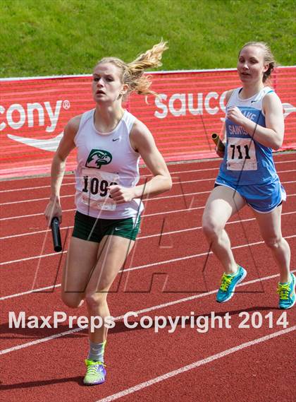 Thumbnail 3 in Bellevue Invitational (Girls) photogallery.