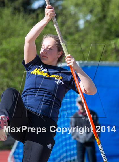 Thumbnail 1 in Bellevue Invitational (Girls) photogallery.