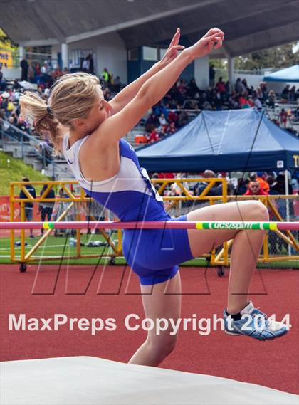 Thumbnail 2 in Bellevue Invitational (Girls) photogallery.