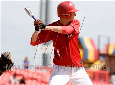Thumbnail 1 in St. Henry vs. Covington Catholic (KHSAA Region 9 Playoffs) photogallery.