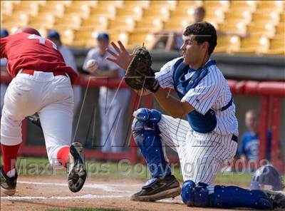 Thumbnail 1 in St. Henry vs. Covington Catholic (KHSAA Region 9 Playoffs) photogallery.