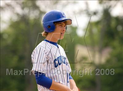 Thumbnail 2 in St. Henry vs. Covington Catholic (KHSAA Region 9 Playoffs) photogallery.
