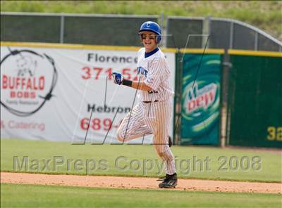 Thumbnail 2 in St. Henry vs. Covington Catholic (KHSAA Region 9 Playoffs) photogallery.