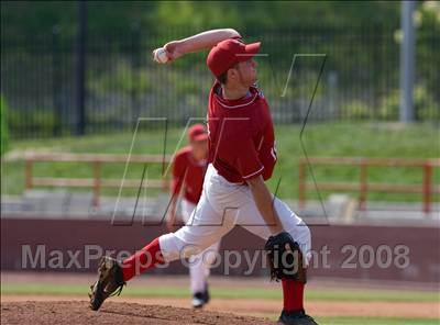 Thumbnail 1 in St. Henry vs. Covington Catholic (KHSAA Region 9 Playoffs) photogallery.