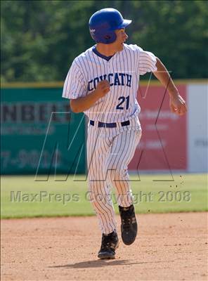 Thumbnail 2 in St. Henry vs. Covington Catholic (KHSAA Region 9 Playoffs) photogallery.