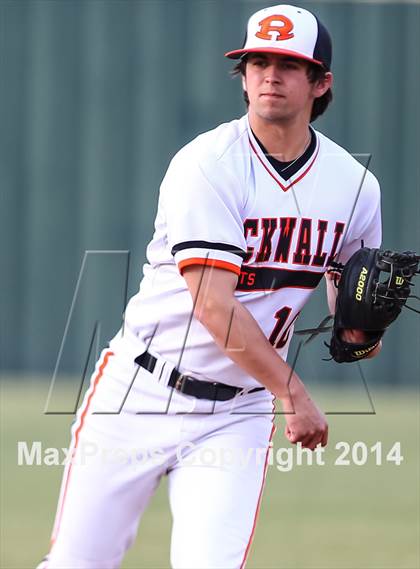 Thumbnail 2 in Horn @ Rockwall photogallery.