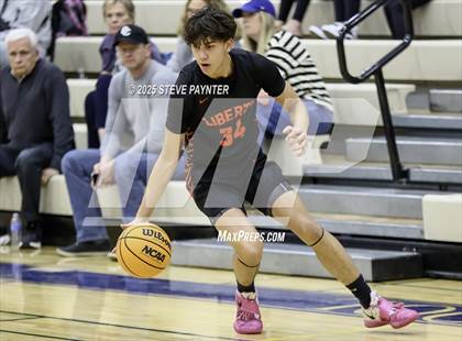 Thumbnail 2 in Liberty vs O'Connor photogallery.