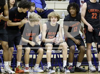 Thumbnail 3 in Liberty vs O'Connor photogallery.
