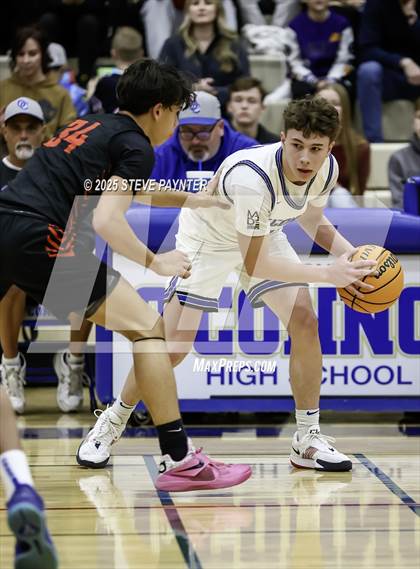 Thumbnail 2 in Liberty vs O'Connor photogallery.