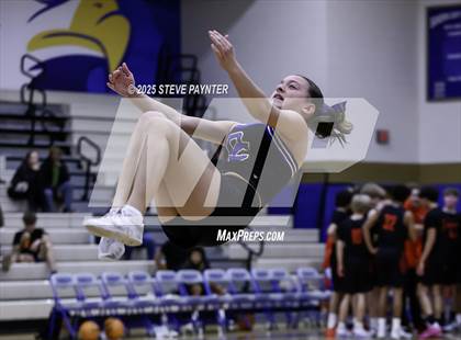Thumbnail 3 in Liberty vs O'Connor photogallery.