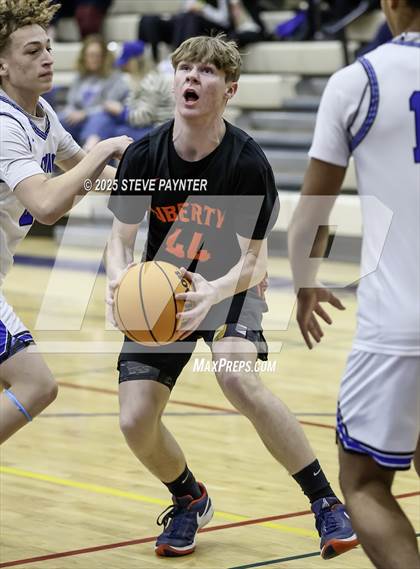 Thumbnail 2 in Liberty vs O'Connor photogallery.