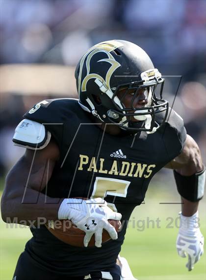 Thumbnail 2 in Gilman @ Paramus Catholic (I-95 New Jersey Football Classic) photogallery.