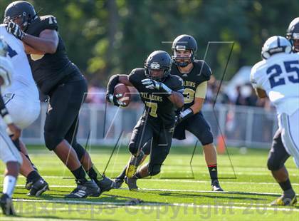 Thumbnail 3 in Gilman @ Paramus Catholic (I-95 New Jersey Football Classic) photogallery.