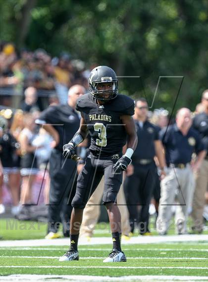 Thumbnail 2 in Gilman @ Paramus Catholic (I-95 New Jersey Football Classic) photogallery.