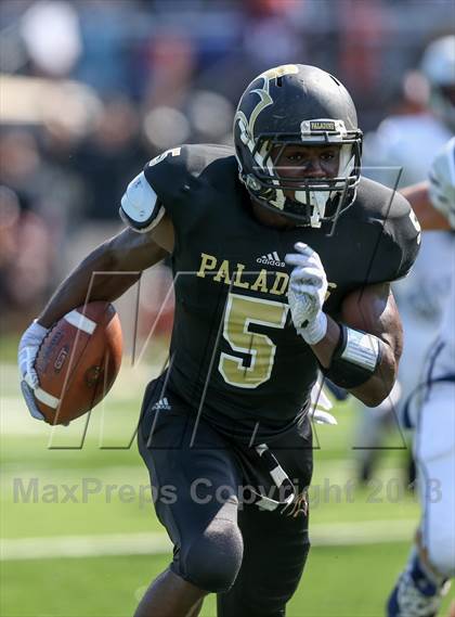 Thumbnail 1 in Gilman @ Paramus Catholic (I-95 New Jersey Football Classic) photogallery.