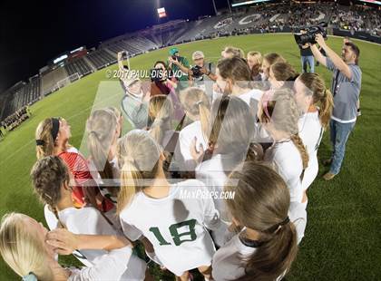Thumbnail 1 in Mountain Vista vs. Arapahoe (CHSAA 5A Final) photogallery.