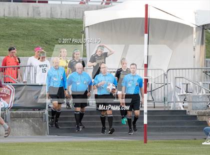 Thumbnail 2 in Mountain Vista vs. Arapahoe (CHSAA 5A Final) photogallery.