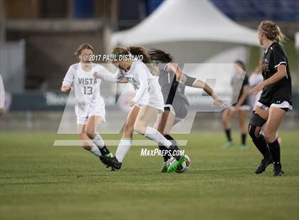 Thumbnail 2 in Mountain Vista vs. Arapahoe (CHSAA 5A Final) photogallery.
