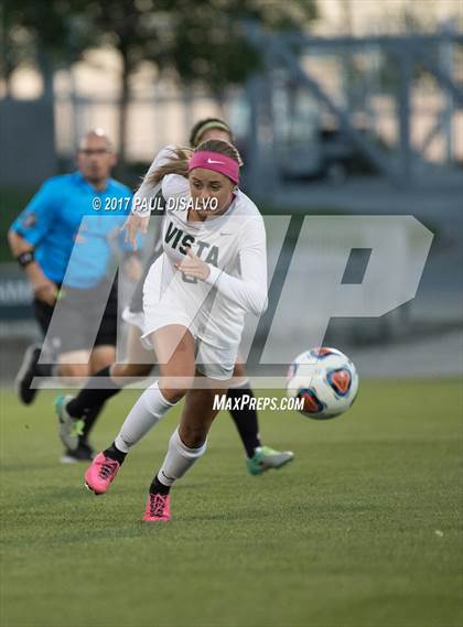 Thumbnail 1 in Mountain Vista vs. Arapahoe (CHSAA 5A Final) photogallery.