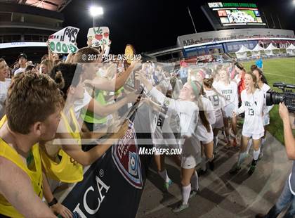 Thumbnail 1 in Mountain Vista vs. Arapahoe (CHSAA 5A Final) photogallery.