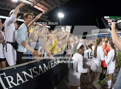 Thumbnail 3 in Mountain Vista vs. Arapahoe (CHSAA 5A Final) photogallery.