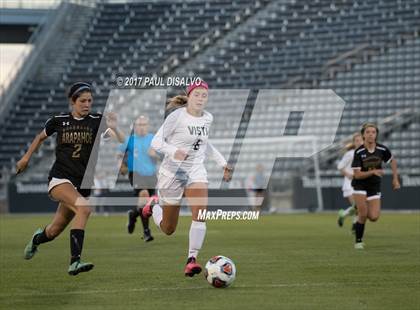 Thumbnail 3 in Mountain Vista vs. Arapahoe (CHSAA 5A Final) photogallery.