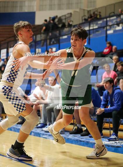 Thumbnail 1 in Monrovia vs Frankfort (IHSAA Class 3A Boys Sectional Round 1) photogallery.