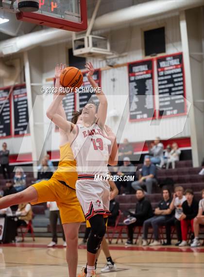 Thumbnail 3 in Bishop Manogue vs. Santa Fe Christian (Torrey Pines Holiday Classic Tip-Off)  photogallery.
