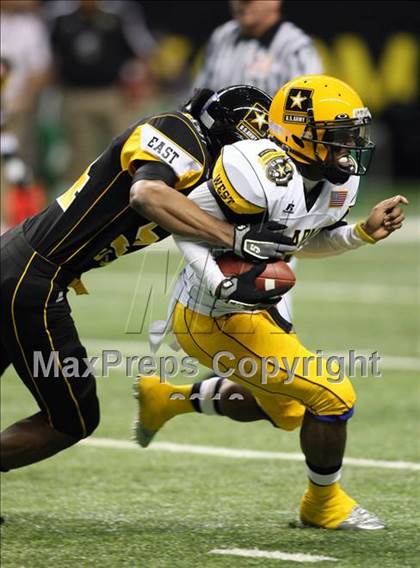 Thumbnail 2 in 2010 Army All-American Bowl  photogallery.