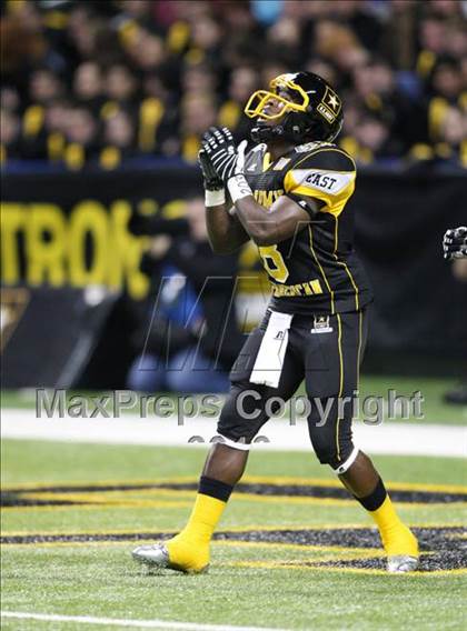 Thumbnail 3 in 2010 Army All-American Bowl  photogallery.