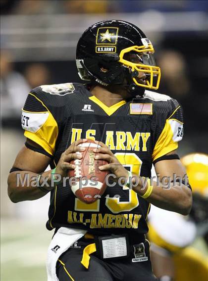 Thumbnail 2 in 2010 Army All-American Bowl  photogallery.