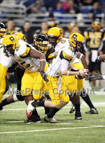 Thumbnail 3 in 2010 Army All-American Bowl  photogallery.