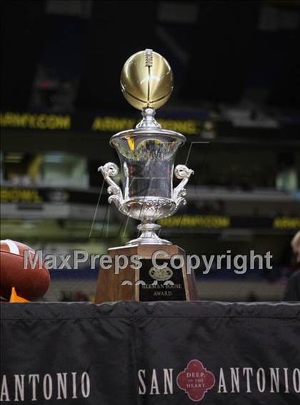 Thumbnail 1 in 2010 Army All-American Bowl  photogallery.