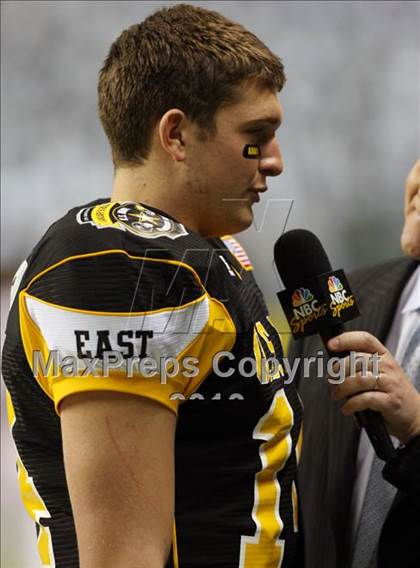 Thumbnail 3 in 2010 Army All-American Bowl  photogallery.
