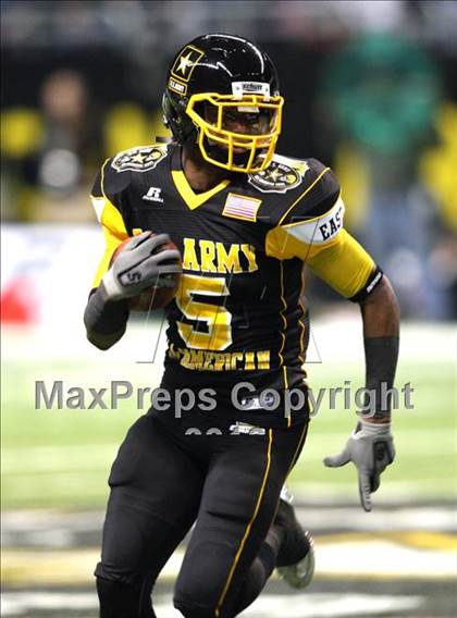 Thumbnail 1 in 2010 Army All-American Bowl  photogallery.